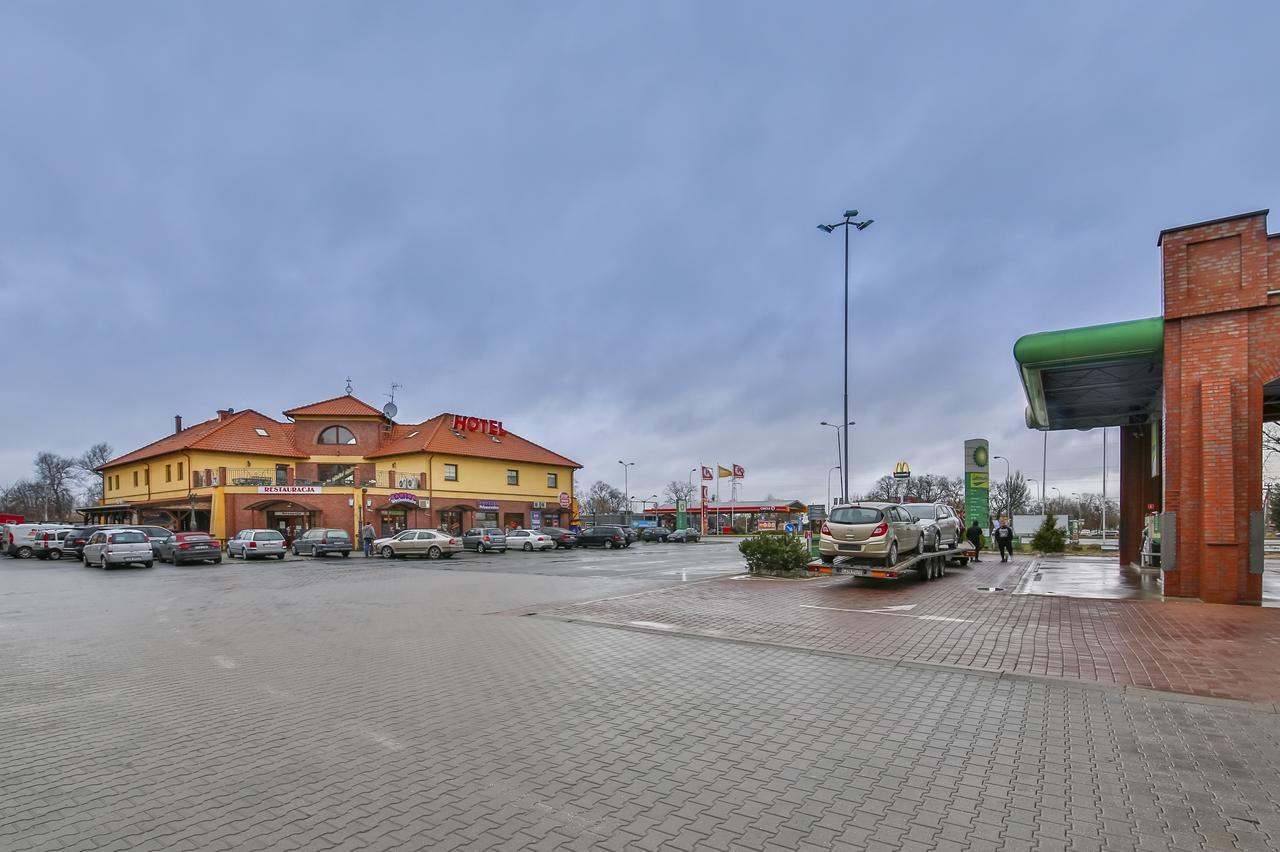 Hotel Bastion Kostrzyn nad Odra Ngoại thất bức ảnh