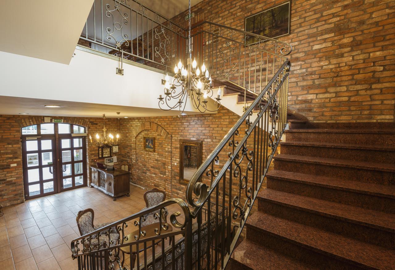 Hotel Bastion Kostrzyn nad Odra Ngoại thất bức ảnh